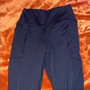pocketed leggings